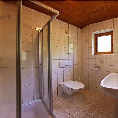 شقة Staudacher جيرلوس